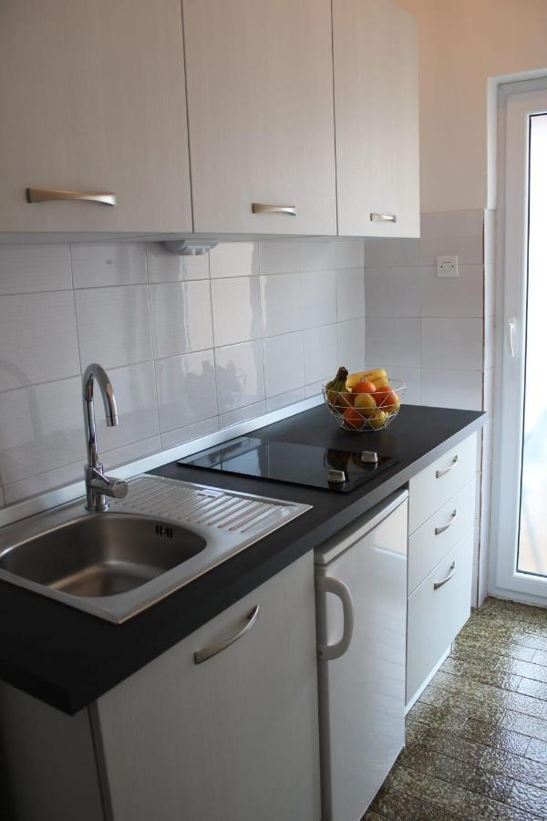 Apartments Renata Donji Seget Exterior foto