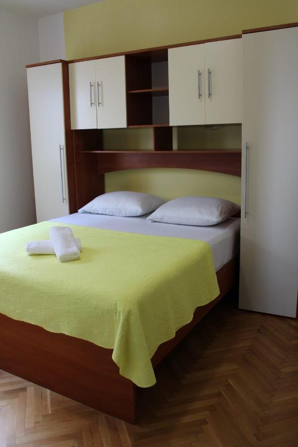 Apartments Renata Donji Seget Exterior foto